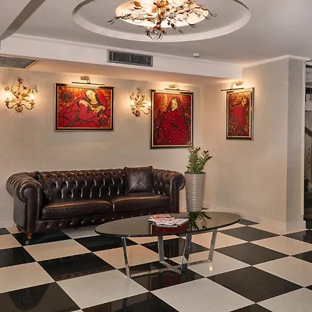 Taksim Hotel 4*
