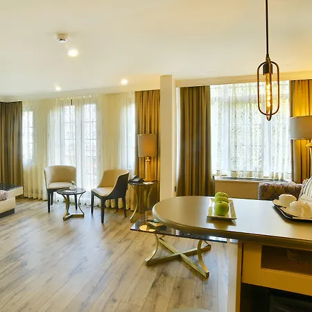 Taksim Hotel Istanboel