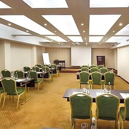 Taksim Hotell 4*