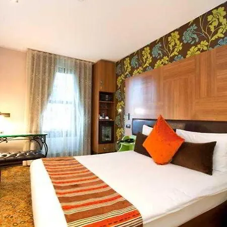 Taksim Hotel