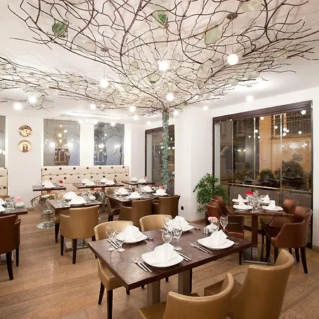 Taksim Hotel Istanboel