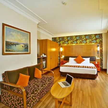 Szálloda Taksim 4*