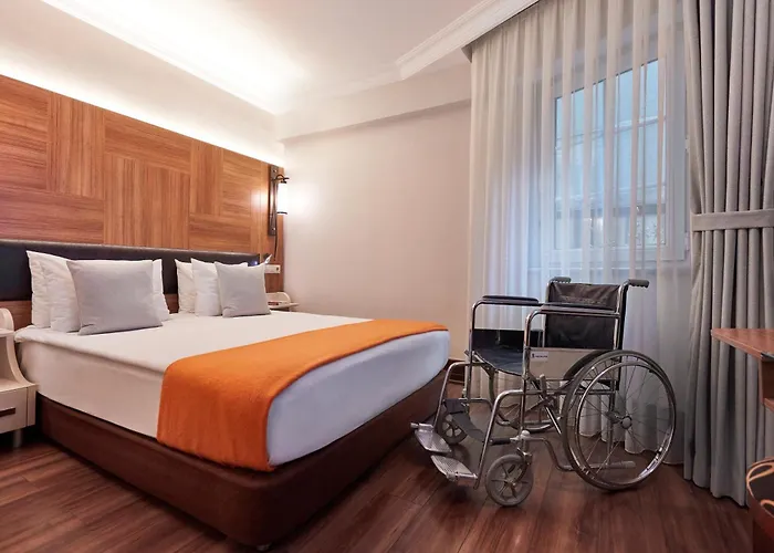 Taksim Hotel 4*