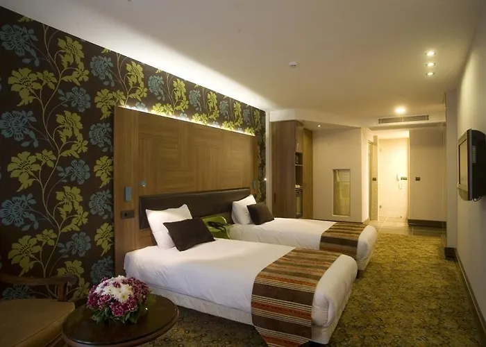 Hotel Taksim 4*