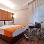 Taksim Szálloda 4*