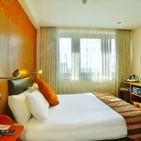 Taksim Hotel 4*