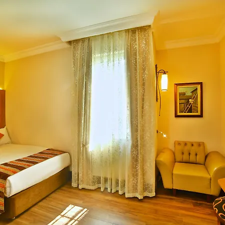 Taksim Hotel 4*